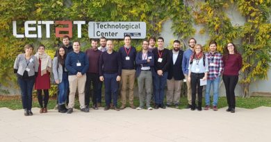 Manufacturing the next generation of aircraft seats: healthier, lighter, cost-effective and recyclable Manufacturing the next generation of aircraft seats: healthier, lighter, cost-effective and recyclable